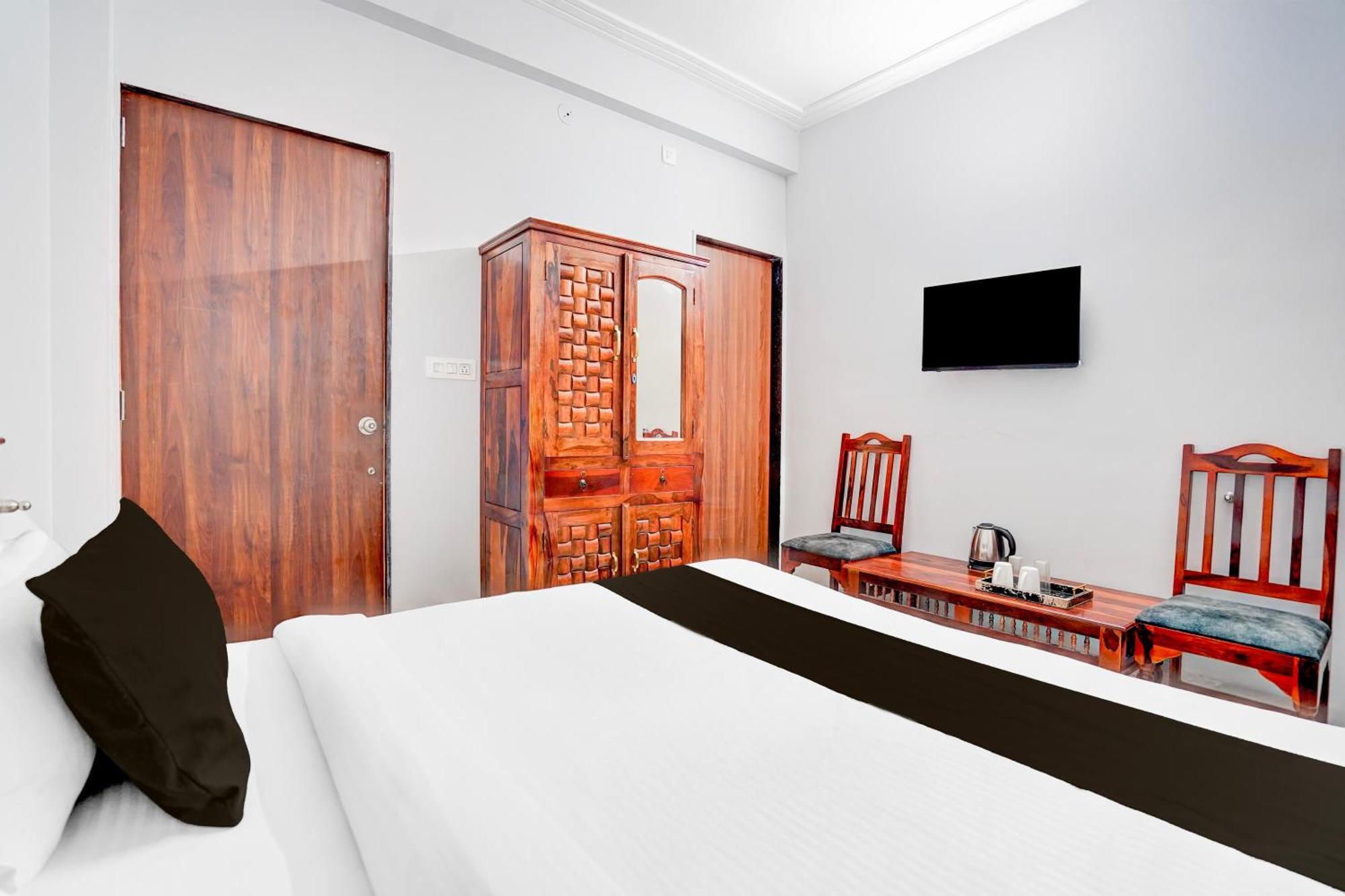 Hotel O Shree Gurukripa Khātu Extérieur photo