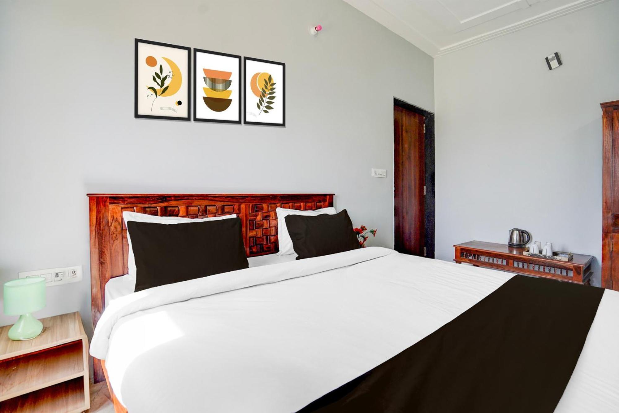 Hotel O Shree Gurukripa Khātu Extérieur photo